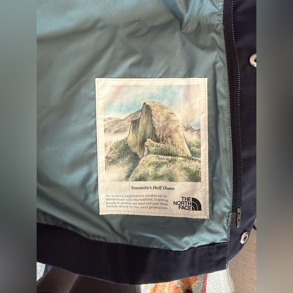 The North Face DryVent Mountain Parka - Men's NWT - Picture 16 of 16